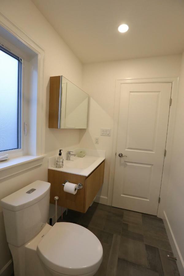 Vancouver Traveller B&B Ngoại thất bức ảnh